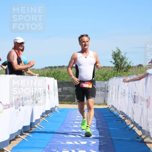 21.06.2026 - Viking Triathlon Markus Tischler http://msf.ph/oto/9846180 21.06.2026 16:17:49 Ziel 254, 566 meine-sportfotos.de