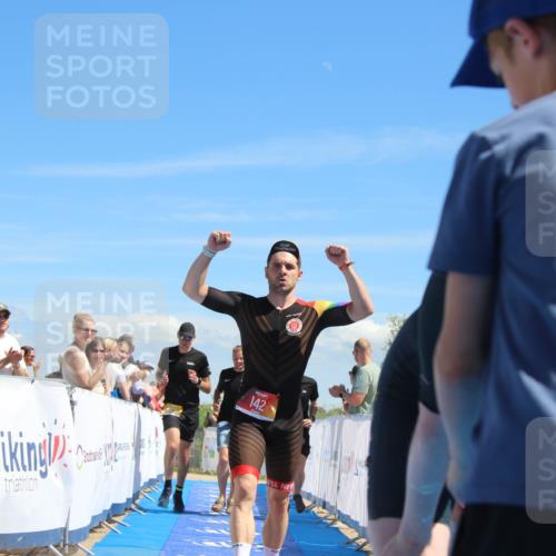 21.06.2026 - Viking Triathlon Markus Tischler http://msf.ph/oto/9846187 21.06.2026 14:54:40 Ziel 73, 142, 604 meine-sportfotos.de