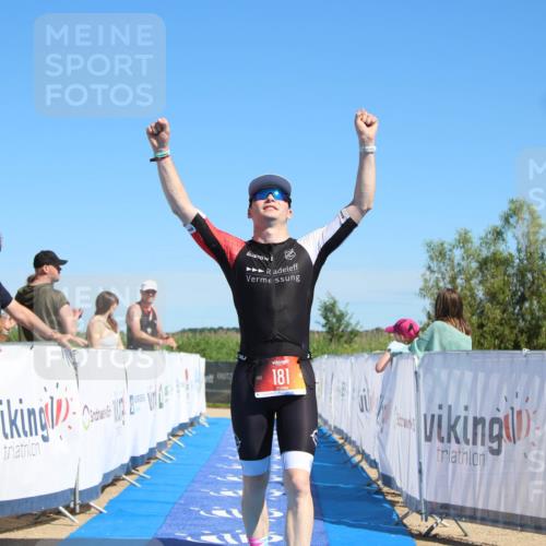 21.06.2026 - Viking Triathlon Markus Tischler http://msf.ph/oto/9846232 21.06.2026 16:22:02 Ziel 181 meine-sportfotos.de