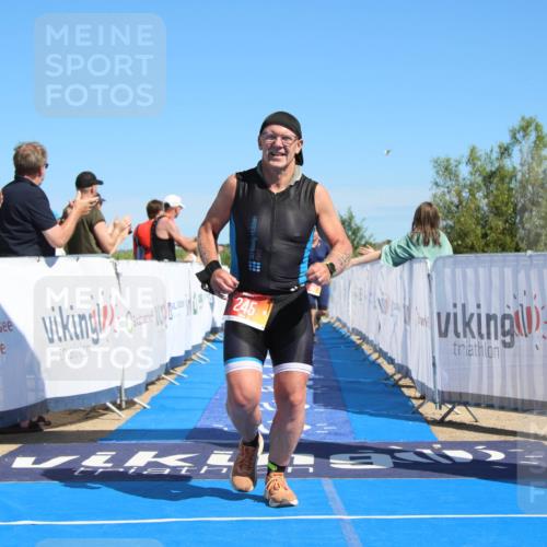 21.06.2026 - Viking Triathlon Markus Tischler http://msf.ph/oto/9846364 21.06.2026 16:24:51 Ziel 245, 283, 433 meine-sportfotos.de