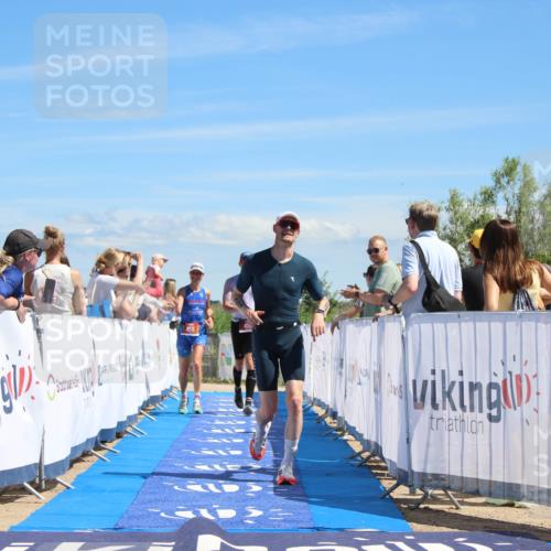 21.06.2026 - Viking Triathlon Markus Tischler http://msf.ph/oto/9846553 21.06.2026 15:00:06 Ziel 162, 403, 459, 546, 553 meine-sportfotos.de
