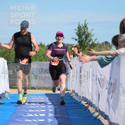 21.06.2026 - Viking Triathlon Markus Tischler http://msf.ph/oto/9846560 21.06.2026 16:33:10 Ziel 370, 424 meine-sportfotos.de
