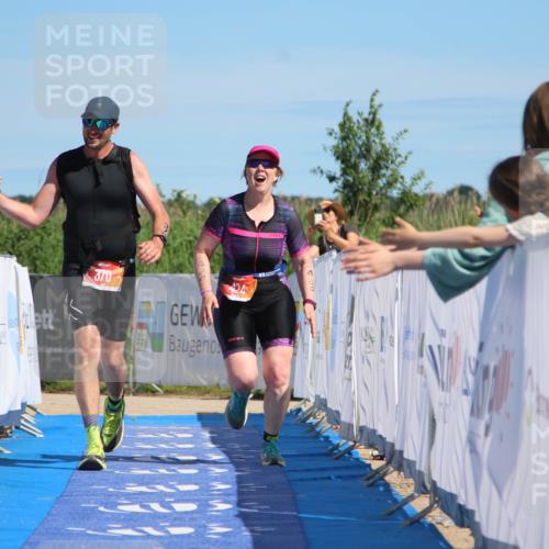 21.06.2026 - Viking Triathlon Markus Tischler http://msf.ph/oto/9846562 21.06.2026 16:33:10 Ziel 370, 424 meine-sportfotos.de
