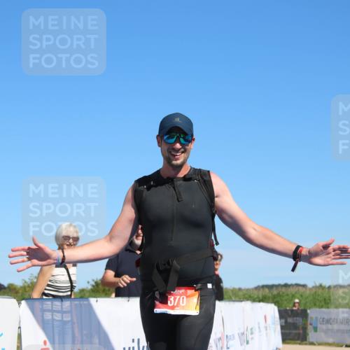 21.06.2026 - Viking Triathlon Markus Tischler http://msf.ph/oto/9846590 21.06.2026 16:33:15 Ziel 370, 424 meine-sportfotos.de