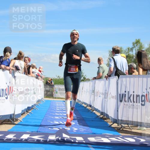 21.06.2026 - Viking Triathlon Markus Tischler http://msf.ph/oto/9846607 21.06.2026 15:00:23 Ziel 209 meine-sportfotos.de