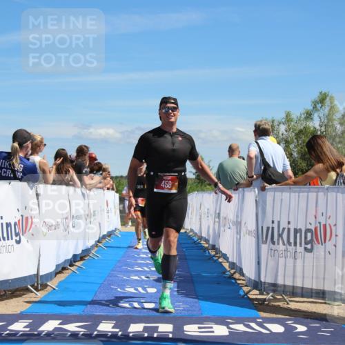 21.06.2026 - Viking Triathlon Markus Tischler http://msf.ph/oto/9846800 21.06.2026 15:03:41 Ziel 271, 456 meine-sportfotos.de