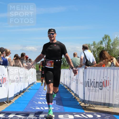 21.06.2026 - Viking Triathlon Markus Tischler http://msf.ph/oto/9846803 21.06.2026 15:03:41 Ziel 271, 456 meine-sportfotos.de