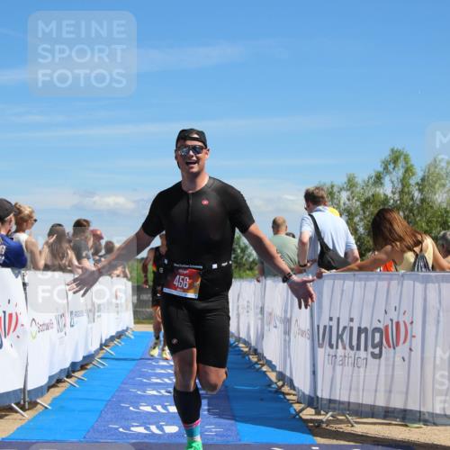 21.06.2026 - Viking Triathlon Markus Tischler http://msf.ph/oto/9846806 21.06.2026 15:03:41 Ziel 271, 456 meine-sportfotos.de