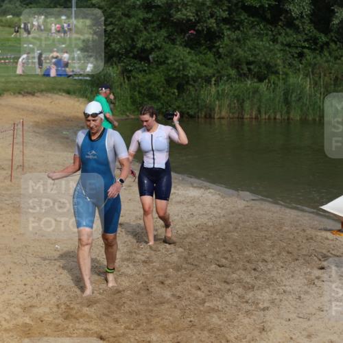 21.06.2026 - 29. Vierlanden-Triathlon Andreas Tolksdorf http://msf.ph/oto/9846862 21.06.2026 09:14:59 Schwimmen 248, 269, 294 meine-sportfotos.de