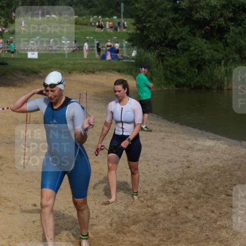 21.06.2026 - 29. Vierlanden-Triathlon Andreas Tolksdorf http://msf.ph/oto/9846889 21.06.2026 09:15:01 Schwimmen 248, 269, 294 meine-sportfotos.de