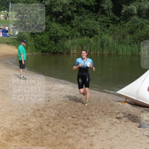 21.06.2026 - 29. Vierlanden-Triathlon Andreas Tolksdorf http://msf.ph/oto/9846908 21.06.2026 09:15:23 Schwimmen 260 meine-sportfotos.de