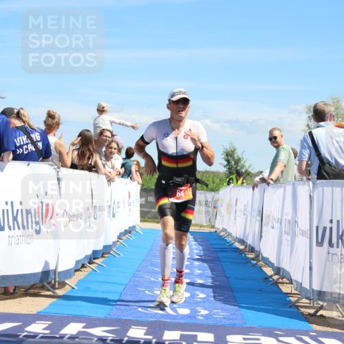 21.06.2026 - Viking Triathlon Markus Tischler http://msf.ph/oto/9846913 21.06.2026 15:04:50 Ziel 64, 87 meine-sportfotos.de