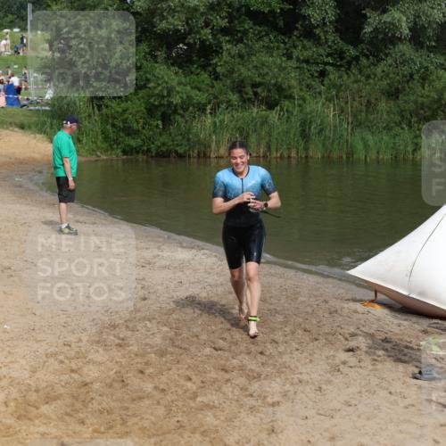 21.06.2026 - 29. Vierlanden-Triathlon Andreas Tolksdorf http://msf.ph/oto/9846935 21.06.2026 09:15:23 Schwimmen 260 meine-sportfotos.de