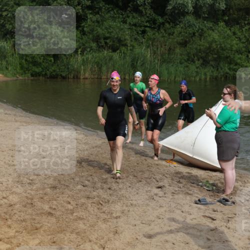 21.06.2026 - 29. Vierlanden-Triathlon Andreas Tolksdorf http://msf.ph/oto/9847157 21.06.2026 09:18:04 Schwimmen 232, 245, 259, 281 meine-sportfotos.de