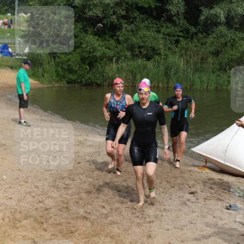 21.06.2026 - 29. Vierlanden-Triathlon Andreas Tolksdorf http://msf.ph/oto/9847189 21.06.2026 09:18:06 Schwimmen 232, 245, 259, 276, 281 meine-sportfotos.de