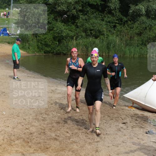 21.06.2026 - 29. Vierlanden-Triathlon Andreas Tolksdorf http://msf.ph/oto/9847198 21.06.2026 09:18:06 Schwimmen 232, 245, 259, 276, 281 meine-sportfotos.de