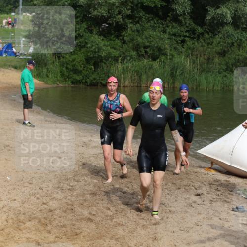 21.06.2026 - 29. Vierlanden-Triathlon Andreas Tolksdorf http://msf.ph/oto/9847214 21.06.2026 09:18:06 Schwimmen 232, 245, 259, 276, 281 meine-sportfotos.de