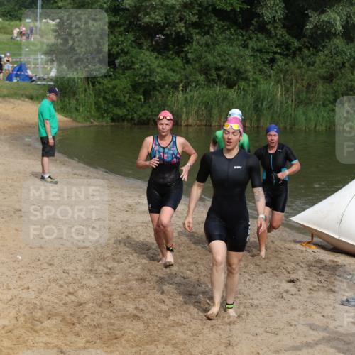 21.06.2026 - 29. Vierlanden-Triathlon Andreas Tolksdorf http://msf.ph/oto/9847229 21.06.2026 09:18:06 Schwimmen 232, 245, 259, 276, 281 meine-sportfotos.de
