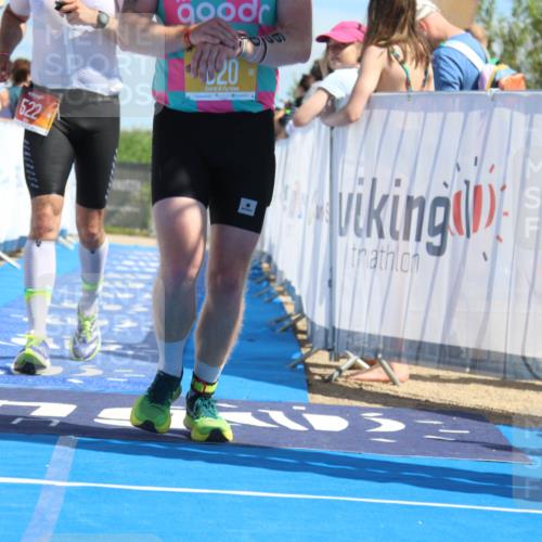 21.06.2026 - Viking Triathlon Markus Tischler http://msf.ph/oto/9847357 21.06.2026 15:10:38 Ziel 522, 620, 656 meine-sportfotos.de
