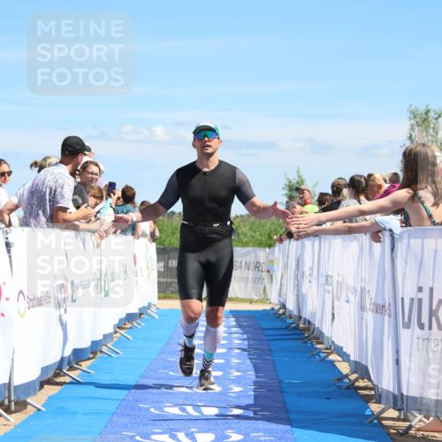 21.06.2026 - Viking Triathlon Markus Tischler http://msf.ph/oto/9847368 21.06.2026 15:10:55 Ziel 150 meine-sportfotos.de