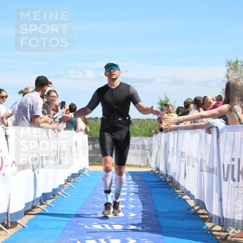 21.06.2026 - Viking Triathlon Markus Tischler http://msf.ph/oto/9847371 21.06.2026 15:10:55 Ziel 150 meine-sportfotos.de