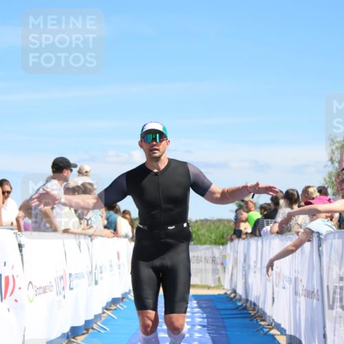 21.06.2026 - Viking Triathlon Markus Tischler http://msf.ph/oto/9847373 21.06.2026 15:10:56 Ziel 150 meine-sportfotos.de