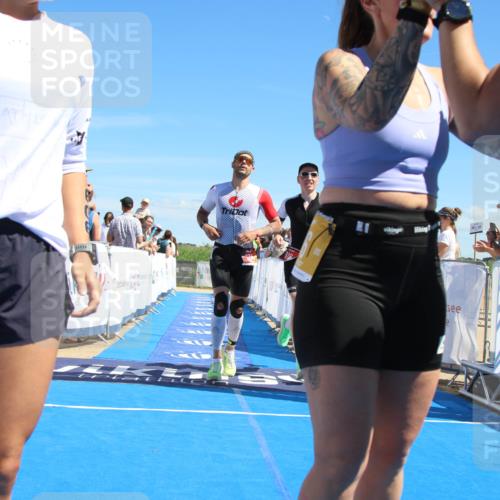 21.06.2026 - Viking Triathlon Markus Tischler http://msf.ph/oto/9847444 21.06.2026 15:11:46 Ziel 318, 574, 606 meine-sportfotos.de