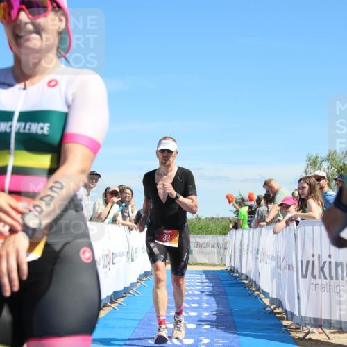 21.06.2026 - Viking Triathlon Markus Tischler http://msf.ph/oto/9847560 21.06.2026 15:12:25 Ziel 33, 42, 248 meine-sportfotos.de