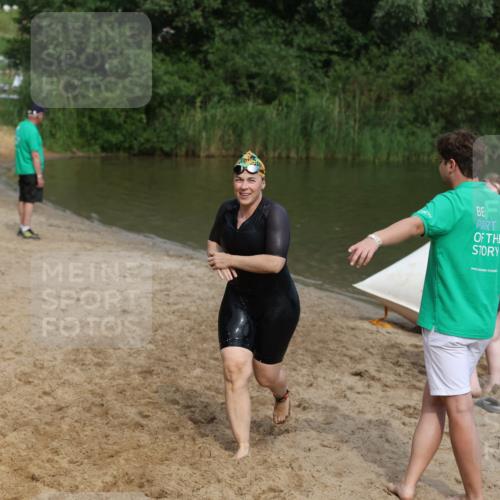 21.06.2026 - 29. Vierlanden-Triathlon Andreas Tolksdorf http://msf.ph/oto/9847599 21.06.2026 09:19:34 Schwimmen 295 meine-sportfotos.de