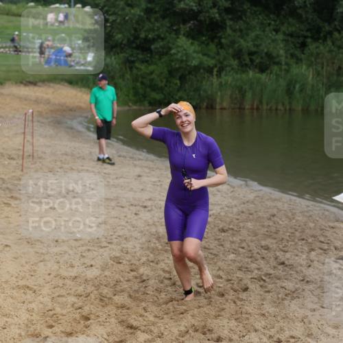 21.06.2026 - 29. Vierlanden-Triathlon Andreas Tolksdorf http://msf.ph/oto/9847792 21.06.2026 09:23:30 Schwimmen 270 meine-sportfotos.de