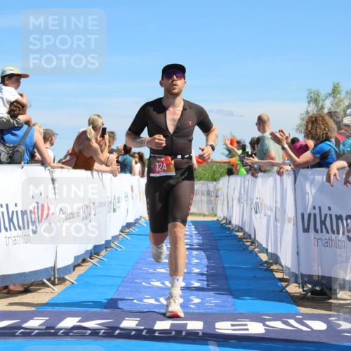 21.06.2026 - Viking Triathlon Markus Tischler http://msf.ph/oto/9847910 21.06.2026 15:16:17 Ziel 36, 324, 354, 389 meine-sportfotos.de