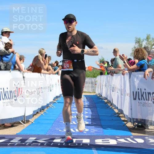 21.06.2026 - Viking Triathlon Markus Tischler http://msf.ph/oto/9847915 21.06.2026 15:16:17 Ziel 36, 324, 354, 389 meine-sportfotos.de