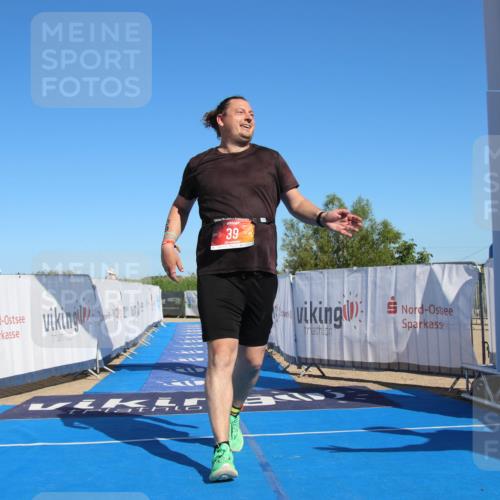 21.06.2026 - Viking Triathlon Markus Tischler http://msf.ph/oto/9847929 21.06.2026 17:35:47 Ziel 39 meine-sportfotos.de