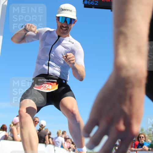 21.06.2026 - Viking Triathlon Markus Tischler http://msf.ph/oto/9848165 21.06.2026 15:19:56 Ziel 234, 662 meine-sportfotos.de