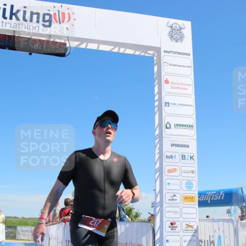 21.06.2026 - Viking Triathlon Markus Tischler http://msf.ph/oto/9848175 21.06.2026 15:20:12 Ziel 217 meine-sportfotos.de