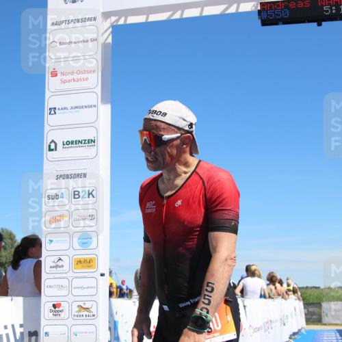 21.06.2026 - Viking Triathlon Markus Tischler http://msf.ph/oto/9848182 21.06.2026 15:20:46 Ziel 550 meine-sportfotos.de