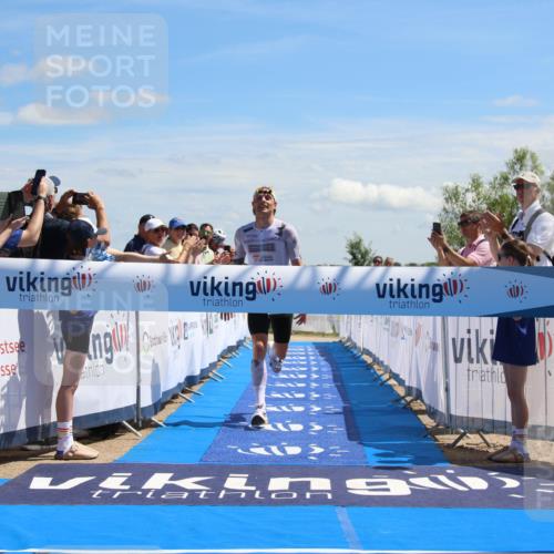 21.06.2026 - Viking Triathlon Markus Tischler http://msf.ph/oto/9848520 21.06.2026 13:40:38 Ziel 9 meine-sportfotos.de