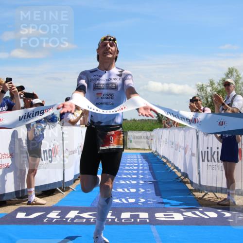 21.06.2026 - Viking Triathlon Markus Tischler http://msf.ph/oto/9848534 21.06.2026 13:40:39 Ziel 9 meine-sportfotos.de