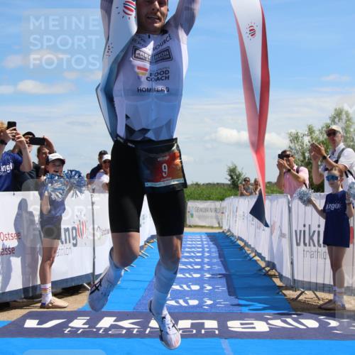 21.06.2026 - Viking Triathlon Markus Tischler http://msf.ph/oto/9848537 21.06.2026 13:40:39 Ziel 9 meine-sportfotos.de