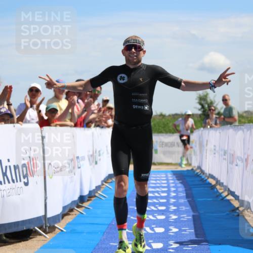 21.06.2026 - Viking Triathlon Markus Tischler http://msf.ph/oto/9848597 21.06.2026 13:47:25 Ziel 4 meine-sportfotos.de