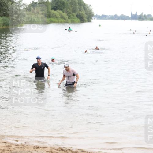 21.06.2026 - 29. Vierlanden-Triathlon Andreas Tolksdorf http://msf.ph/oto/9848964 21.06.2026 09:56:55 Schwimmen 307, 312, 352, 363 meine-sportfotos.de