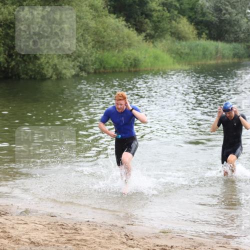 21.06.2026 - 29. Vierlanden-Triathlon Andreas Tolksdorf http://msf.ph/oto/9848973 21.06.2026 09:56:59 Schwimmen 312, 326, 352, 363 meine-sportfotos.de