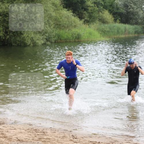 21.06.2026 - 29. Vierlanden-Triathlon Andreas Tolksdorf http://msf.ph/oto/9848974 21.06.2026 09:56:59 Schwimmen 312, 326, 352, 363 meine-sportfotos.de