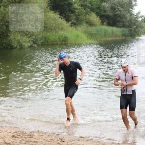 21.06.2026 - 29. Vierlanden-Triathlon Andreas Tolksdorf http://msf.ph/oto/9848982 21.06.2026 09:57:01 Schwimmen 312, 326, 344, 352, 363 meine-sportfotos.de