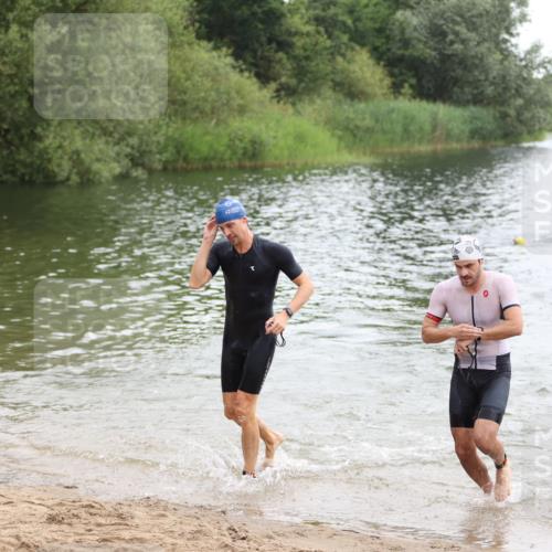 21.06.2026 - 29. Vierlanden-Triathlon Andreas Tolksdorf http://msf.ph/oto/9848985 21.06.2026 09:57:01 Schwimmen 312, 326, 344, 352, 363 meine-sportfotos.de