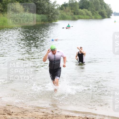 21.06.2026 - 29. Vierlanden-Triathlon Andreas Tolksdorf http://msf.ph/oto/9849020 21.06.2026 09:57:22 Schwimmen 336, 347, 349 meine-sportfotos.de