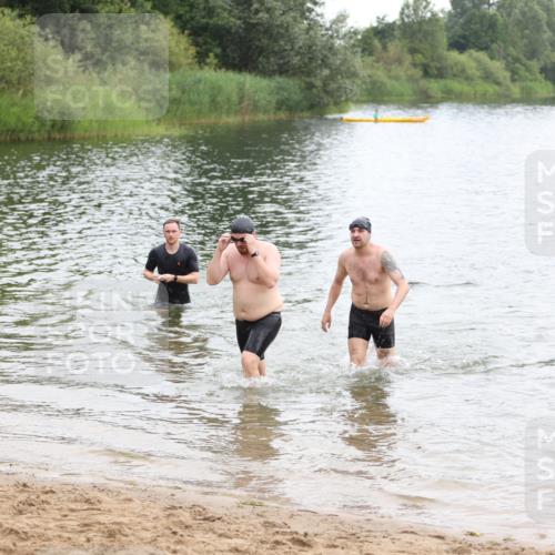 21.06.2026 - 29. Vierlanden-Triathlon Andreas Tolksdorf http://msf.ph/oto/9849162 21.06.2026 09:59:04 Schwimmen 303, 325, 356 meine-sportfotos.de