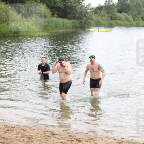 21.06.2026 - 29. Vierlanden-Triathlon Andreas Tolksdorf http://msf.ph/oto/9849165 21.06.2026 09:59:04 Schwimmen 303, 325, 356 meine-sportfotos.de