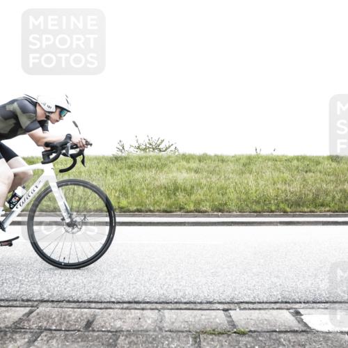 21.06.2026 - 29. Vierlanden-Triathlon H.Heesch http://msf.ph/oto/9849458 21.06.2026 10:27:20 Radfahren 24, 89, 101, 223, 339, 378, 385, 391, 486, 513 meine-sportfotos.de