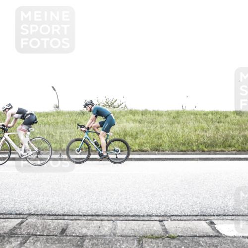 21.06.2026 - 29. Vierlanden-Triathlon H.Heesch http://msf.ph/oto/9849463 21.06.2026 10:27:28 Radfahren 10, 223, 298, 339, 378, 385, 391, 513, 563 meine-sportfotos.de